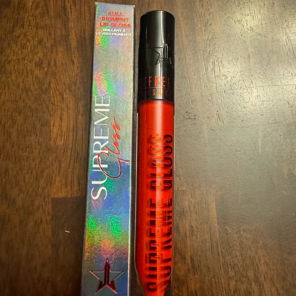 Jeffree Star Supreme Gloss- Limited Edition Devil Horns Red